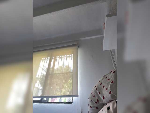 SallyeLeins from BongaCams