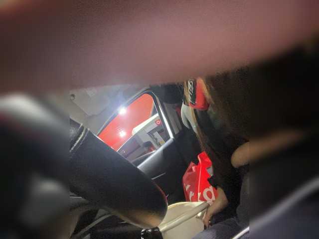 SallyeLeins's BongaCams show and profile