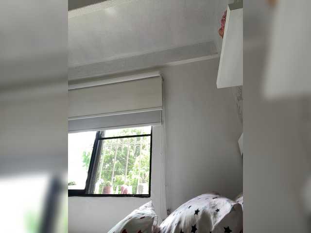 SallyeLeins's BongaCams show and profile