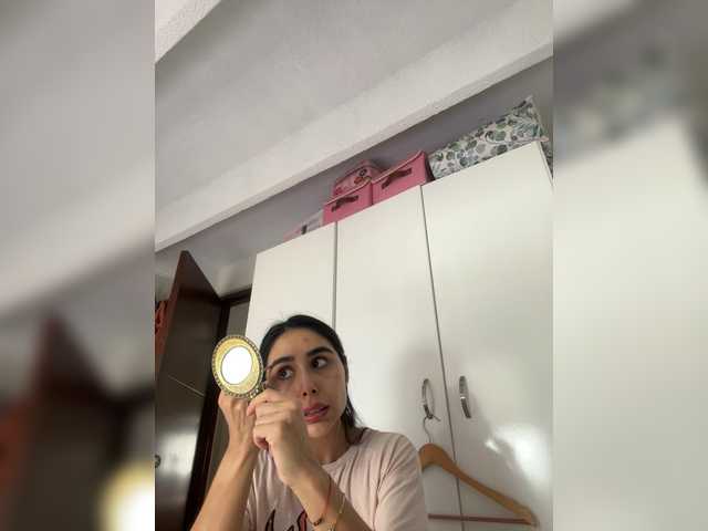 SallyeLeins's BongaCams show and profile