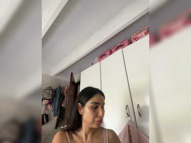 SallyeLeins's BongaCams show and profile