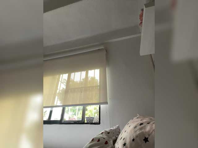 SallyeLeins's BongaCams show and profile