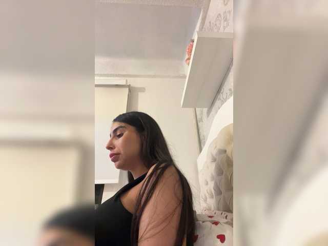 SallyeLeins's BongaCams show and profile