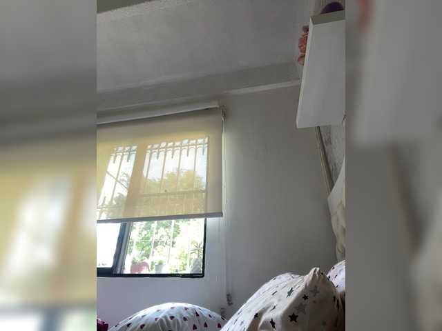 SallyeLeins's BongaCams show and profile