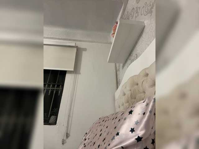 SallyeLeins's BongaCams show and profile