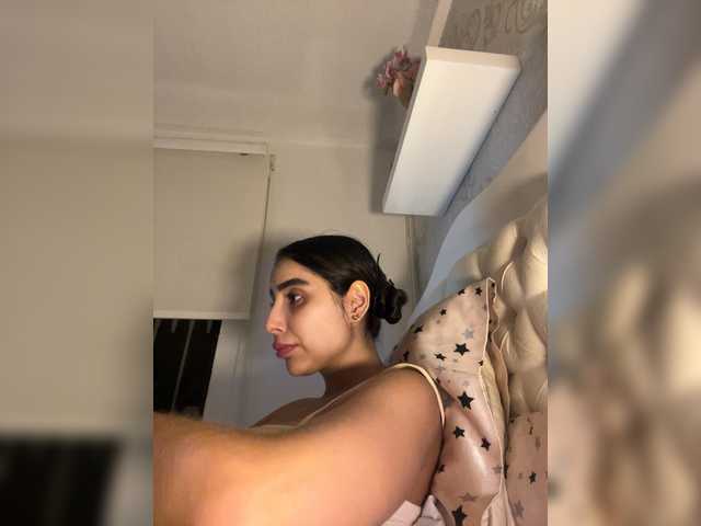 go to chat with SallyeLeins