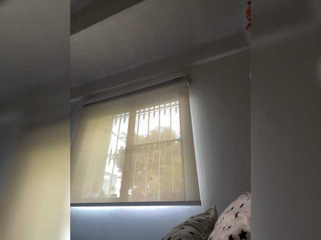 SallyeLeins's BongaCams show and profile