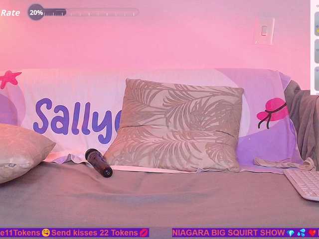  SallyeLeins chat room