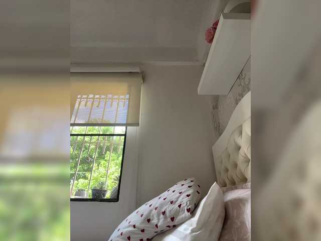 SallyeLeins from BongaCams