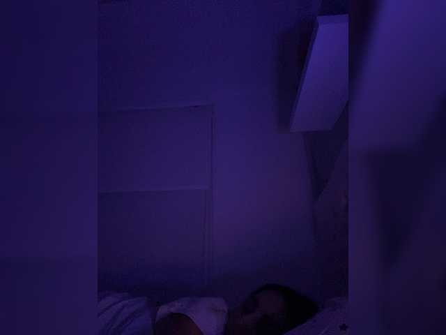 SallyeLeins, une amatrice française avec qui discuter et avoir du sexe