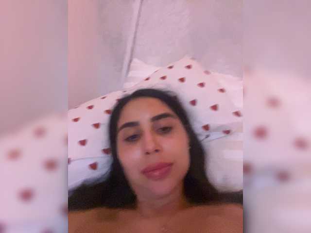 SallyeLeins's BongaCams show and profile