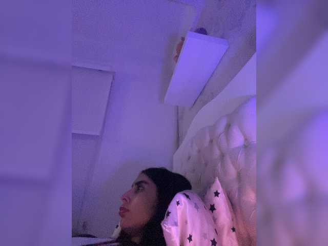 SallyeLeins's BongaCams show and profile