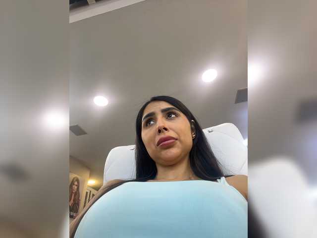 SallyeLeins's BongaCams show and profile