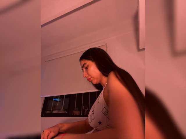 SallyeLeins's BongaCams show and profile