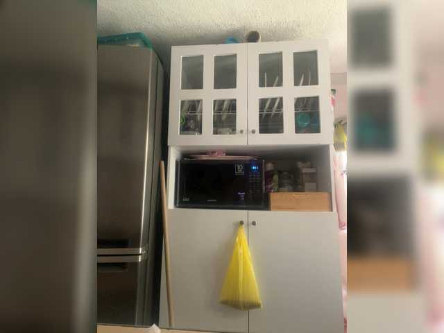 SallyeLeins's BongaCams show and profile