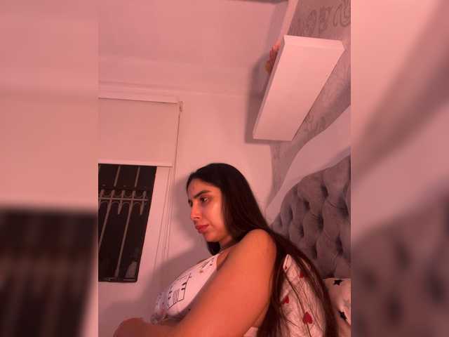 SallyeLeins's BongaCams show and profile