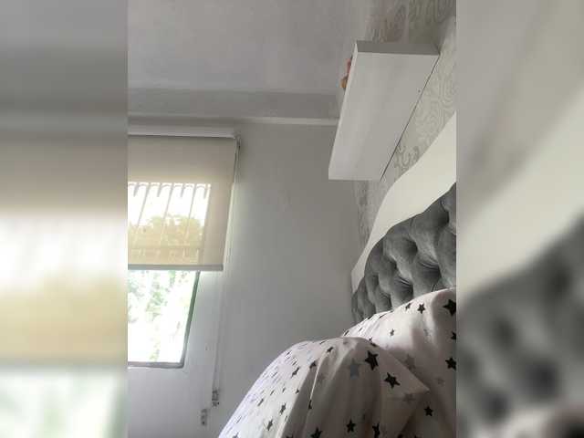 SallyeLeins's BongaCams show and profile