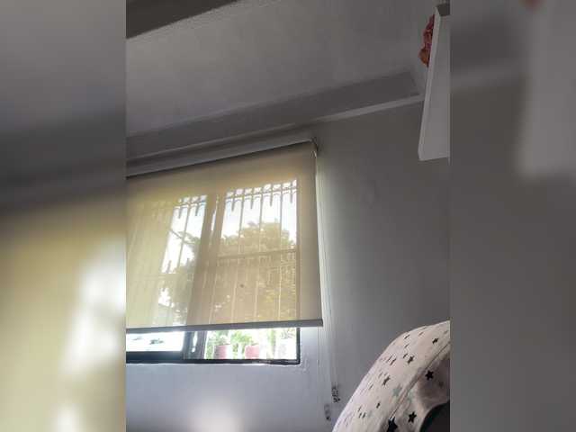 SallyeLeins's BongaCams show and profile