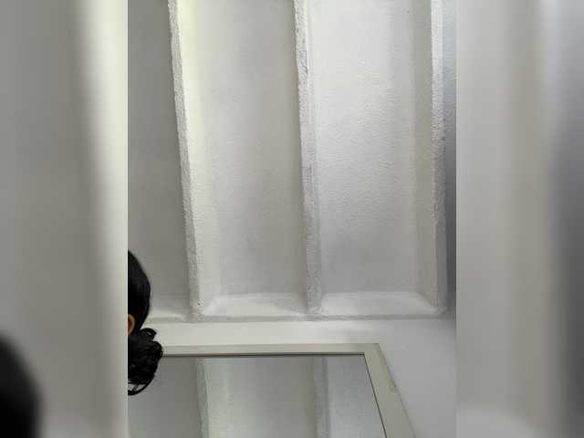 SallyeLeins's BongaCams show and profile