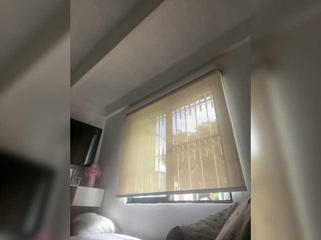 домашнее видео с SallyeLeins