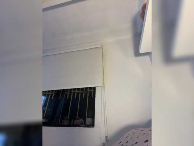  SallyeLeins chat room