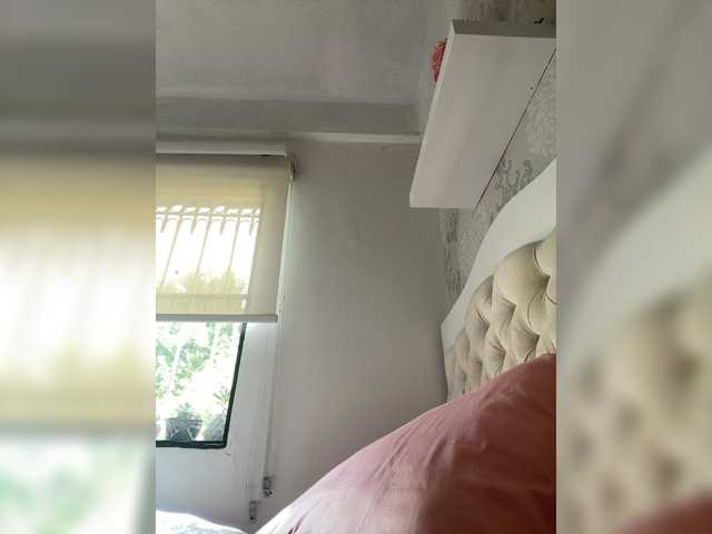 Naked SallyeLeins wants you to fuck her body now SallyeLeins from BongaCams