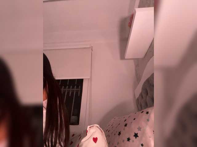 SallyeLeins's BongaCams show and profile