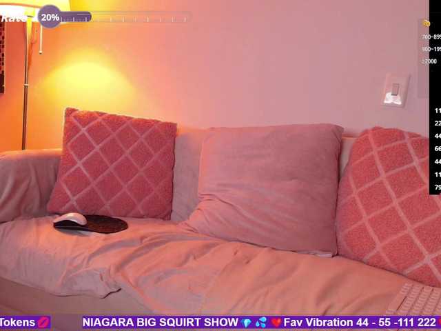 SallyeLeins's BongaCams profile