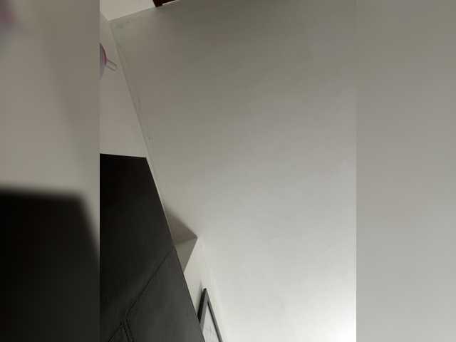 SallyeLeins's BongaCams show and profile