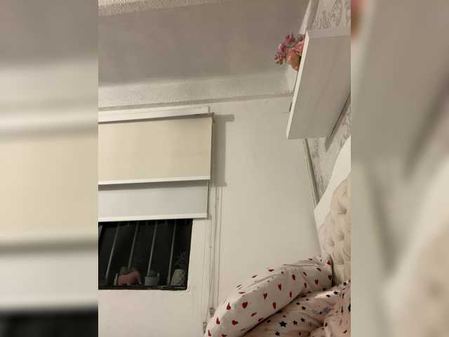 SallyeLeins's BongaCams show and profile