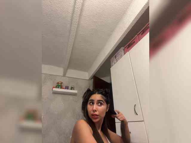 SallyeLeins Live Webcam on BongaCams