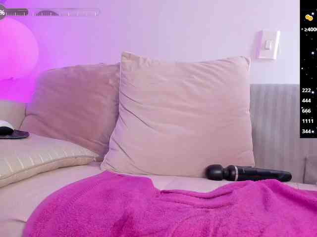 SallyeLeins webcam