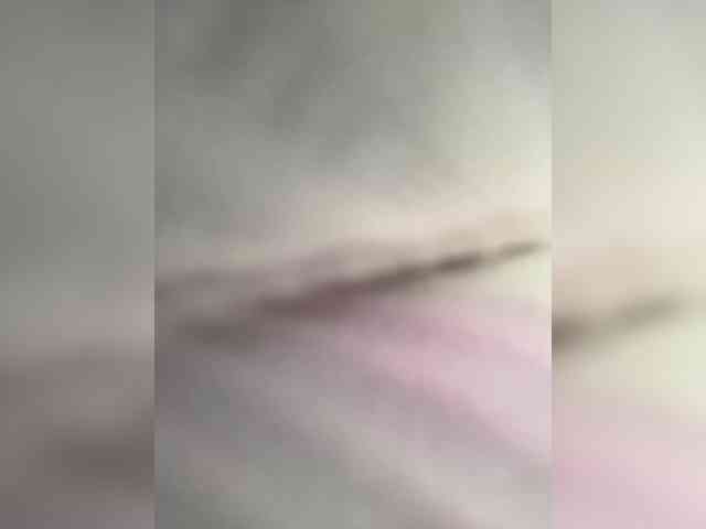 SallyeLeins webcam