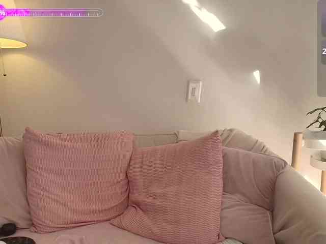 SallyeLeins webcam