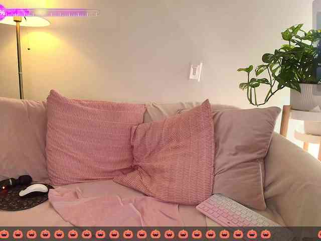 SallyeLeins webcam