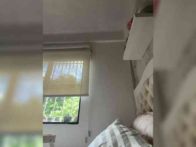 video chat live SallyeLeins