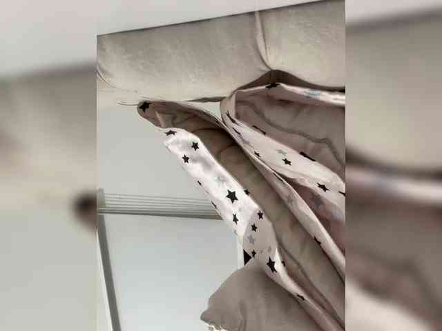 Модель: SallyeLeins