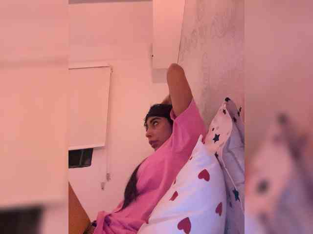 SallyeLeins Live Webcam on BongaCams