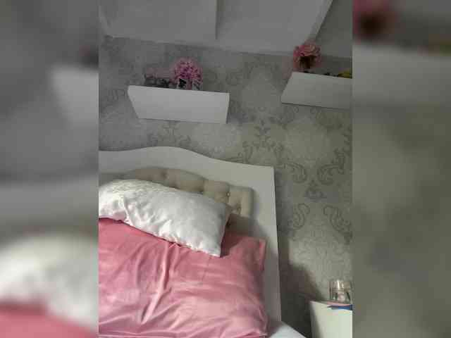 SallyeLeins webcam