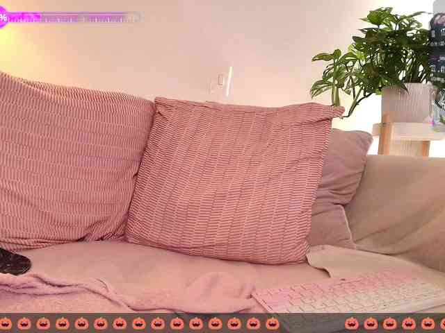 SallyeLeins webcam