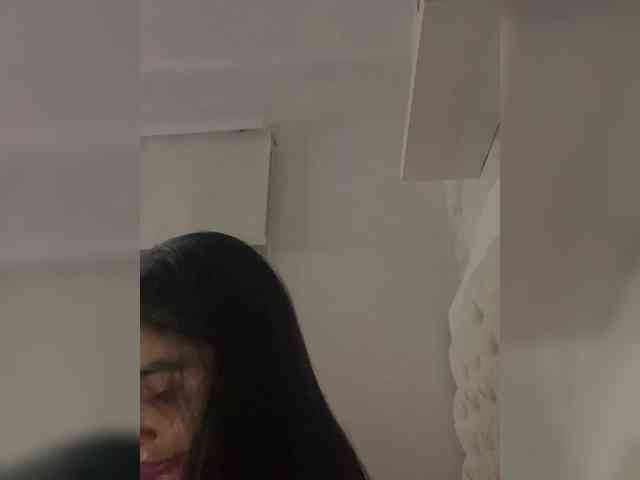 SallyeLeins webcam