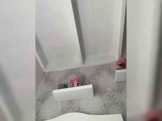 SallyeLeins webcam