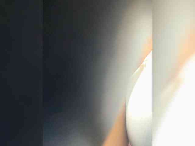 SallyeLeins webcam