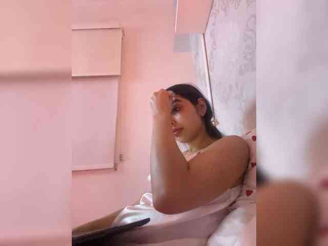 SallyeLeins Live Webcam on BongaCams