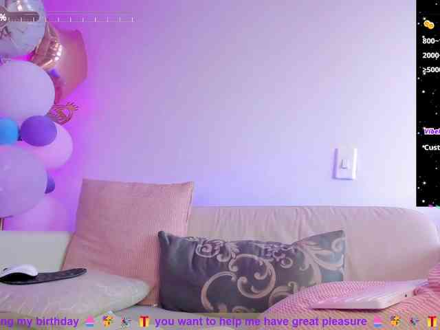 SallyeLeins webcam