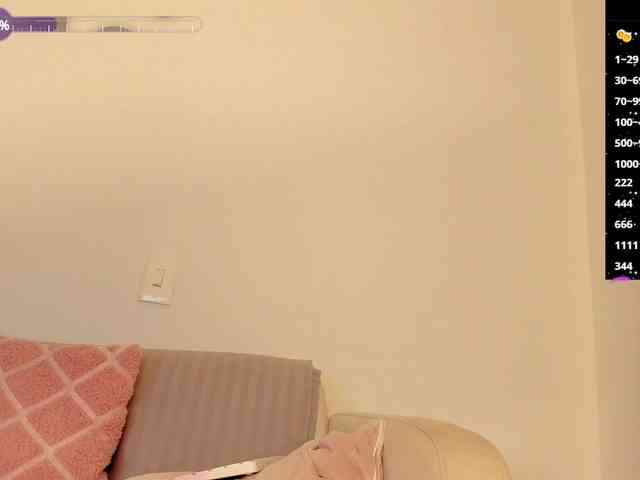 online nude webcam SallyeLeins