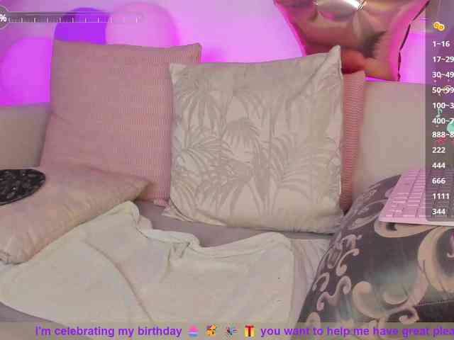 SallyeLeins webcam