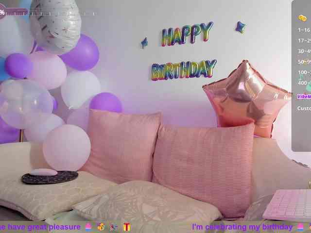 free online web cam SallyeLeins