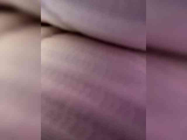 SallyeLeins webcam