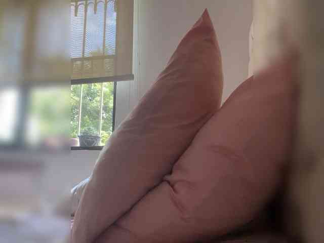 SallyeLeins webcam